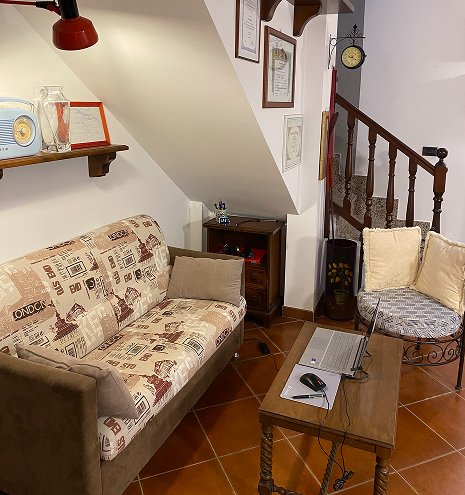 Studio della Dott.ssa Elena Rolfo — spazio di ascolto accogliente